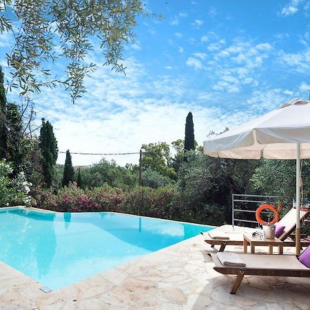 Villa Lofos Kassiopi Ngoại thất bức ảnh