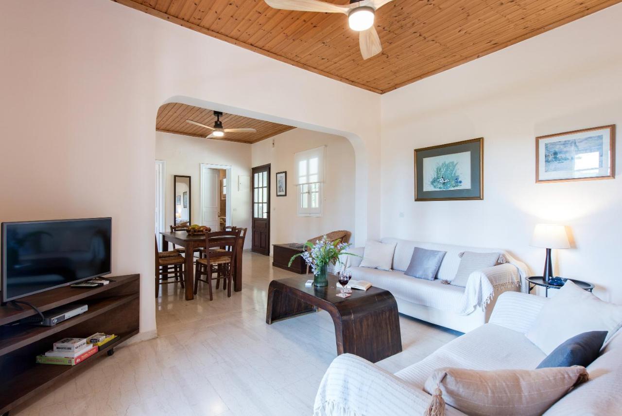 Villa Lofos Kassiopi Ngoại thất bức ảnh