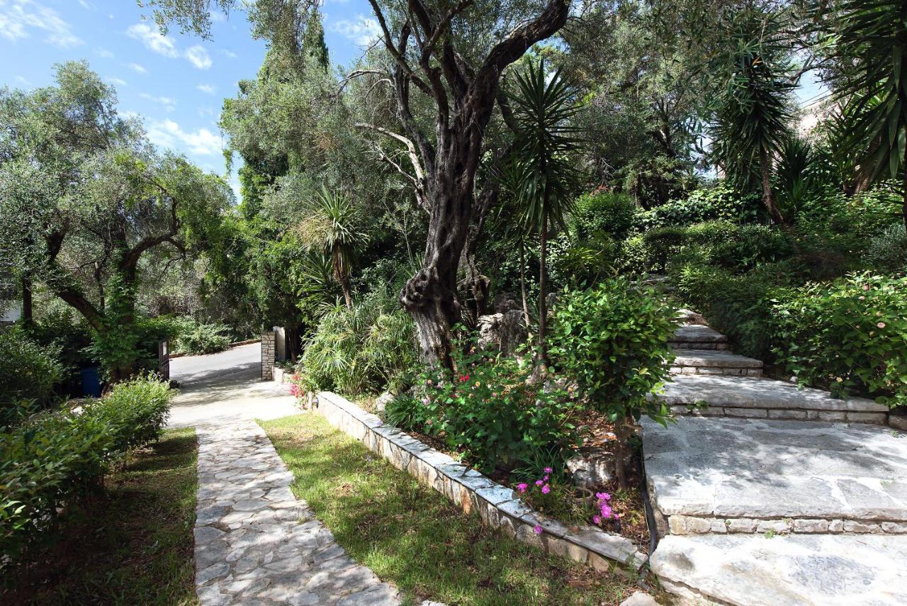 Villa Lofos Kassiopi Ngoại thất bức ảnh