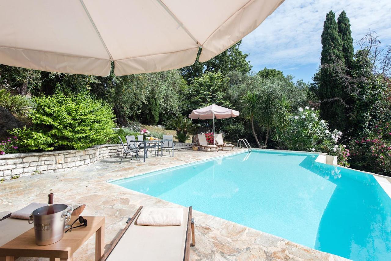Villa Lofos Kassiopi Ngoại thất bức ảnh