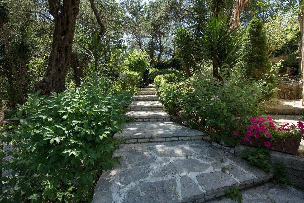 Villa Lofos Kassiopi Ngoại thất bức ảnh