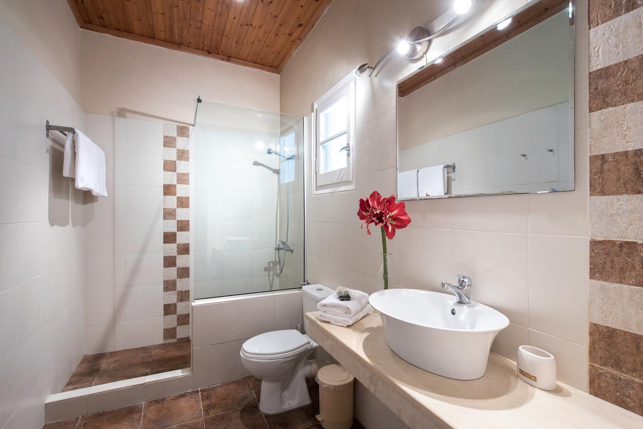 Villa Lofos Kassiopi Ngoại thất bức ảnh